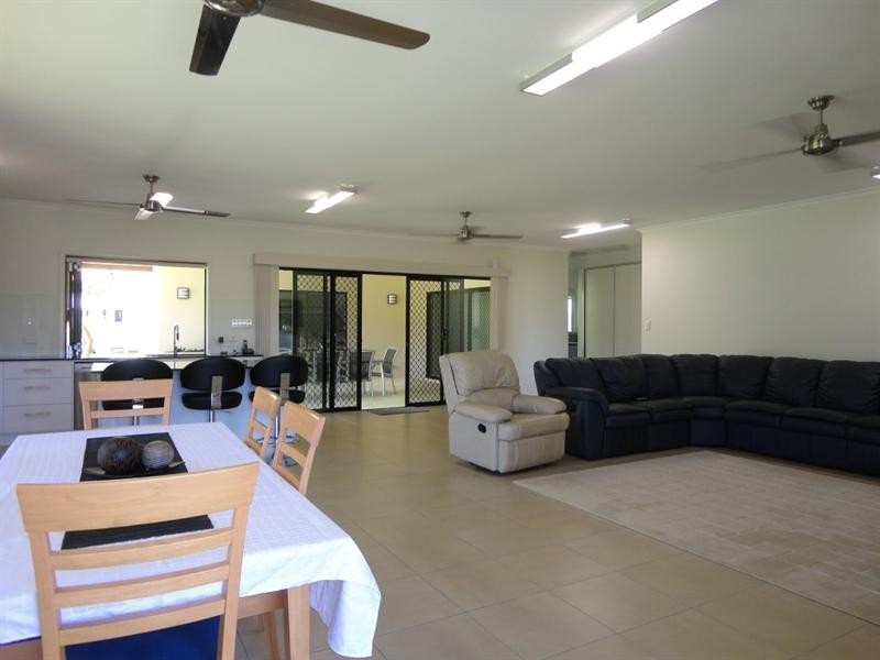 21 Mariner Drive, South Mission QLD 4852