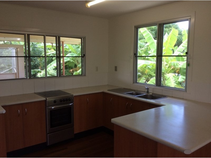 2 Porter Promenade, Mission Beach QLD 4852