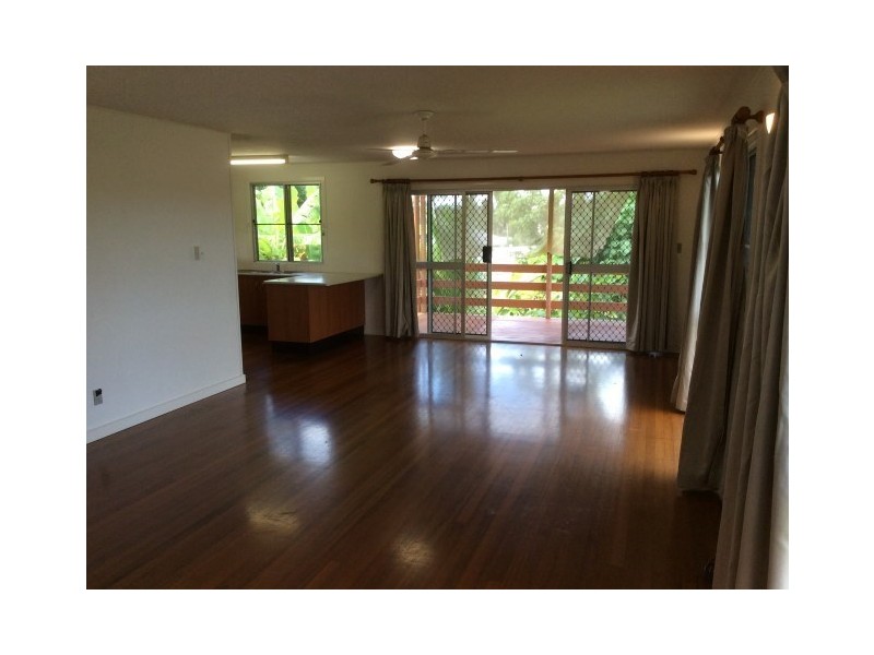 2 Porter Promenade, Mission Beach QLD 4852