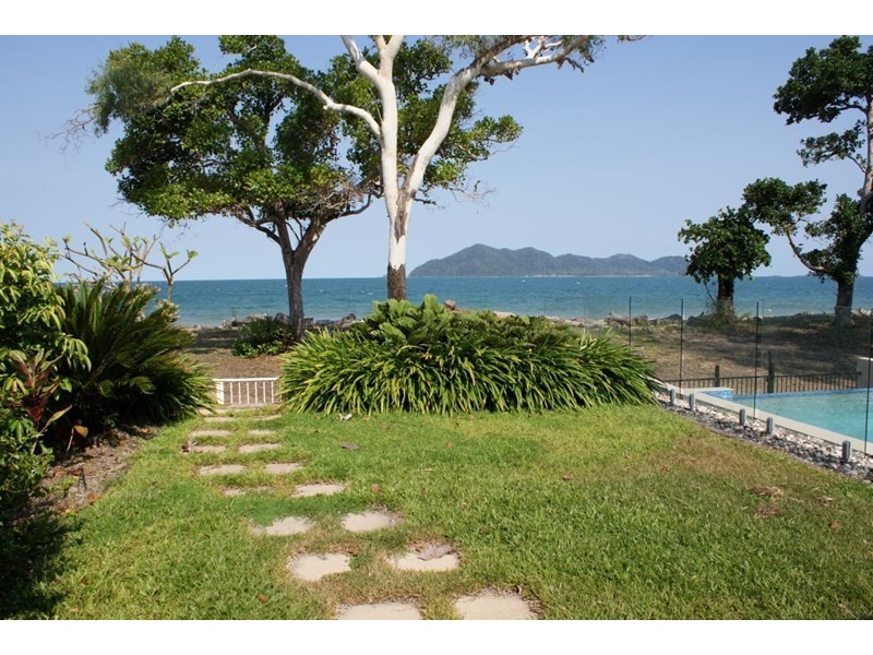 2D Reid Road, Wongaling Beach QLD 4852