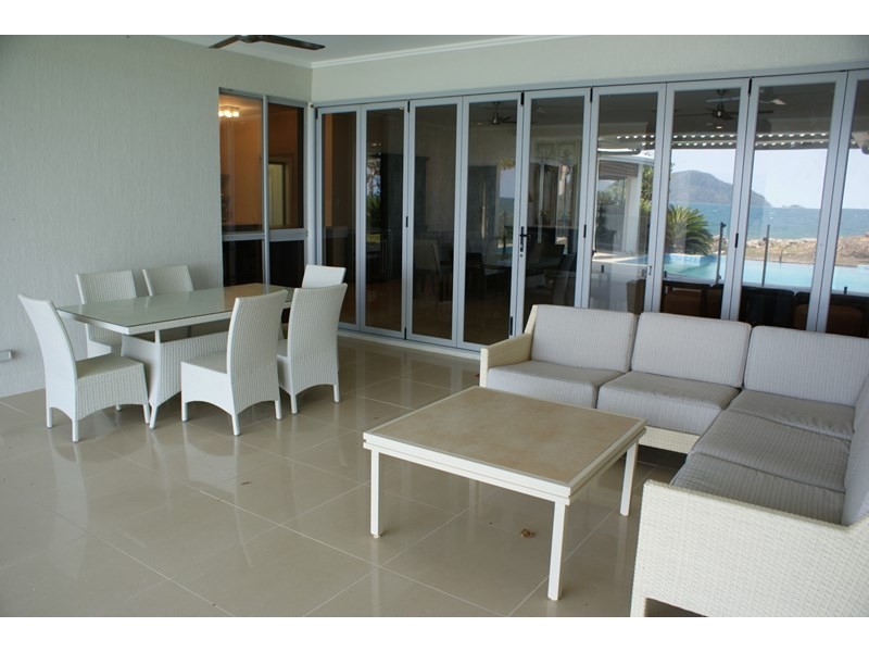 2D Reid Road, Wongaling Beach QLD 4852