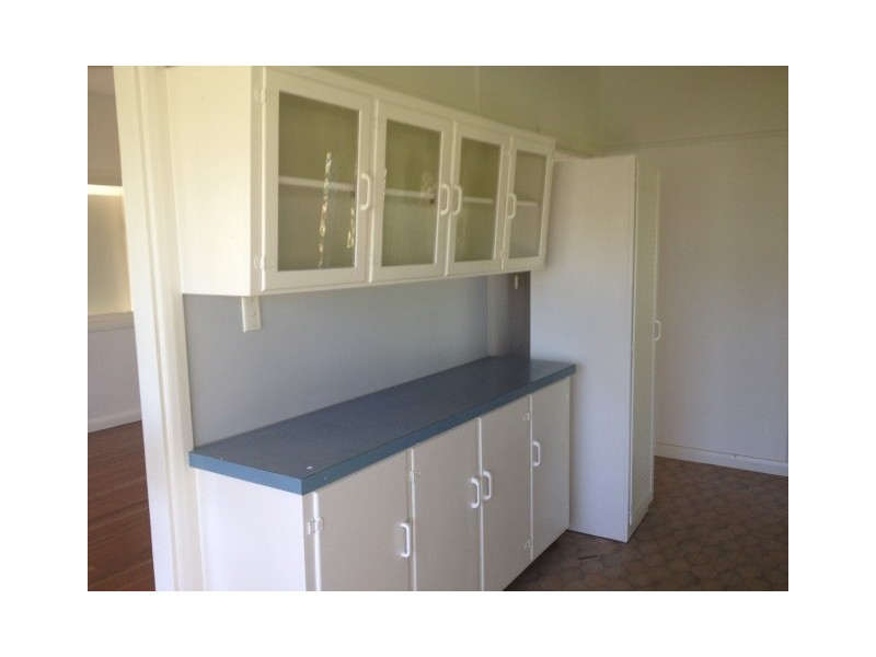 9 McQuillan Street, Tully QLD 4854