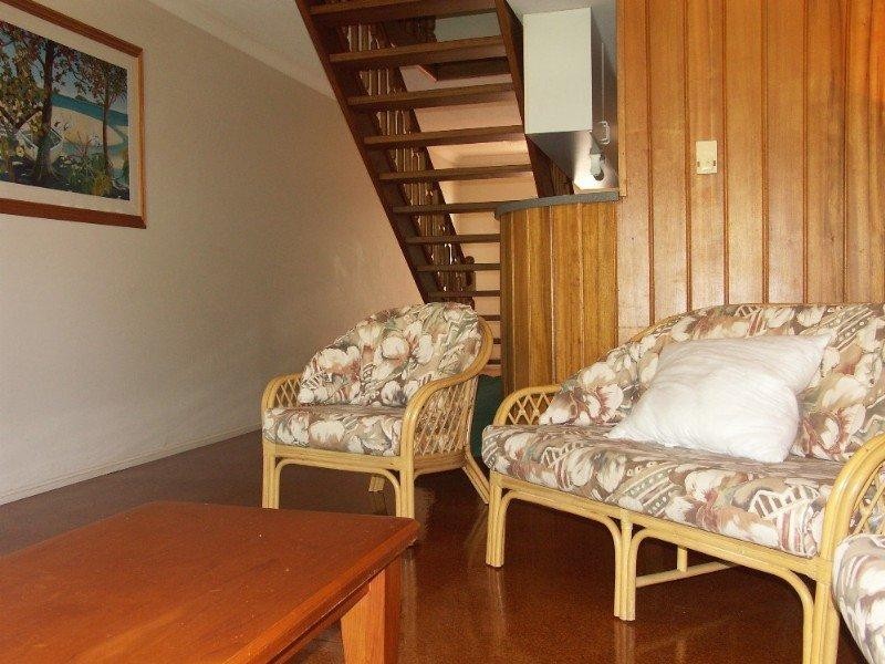 6/58-60 Porter Promenade, Mission Beach QLD 4852