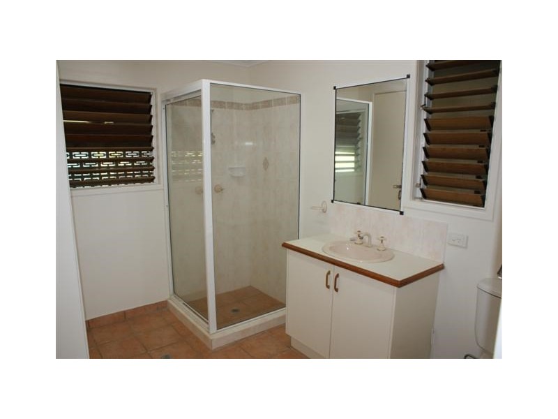 14 Kennedy Esplanade, South Mission QLD 4852