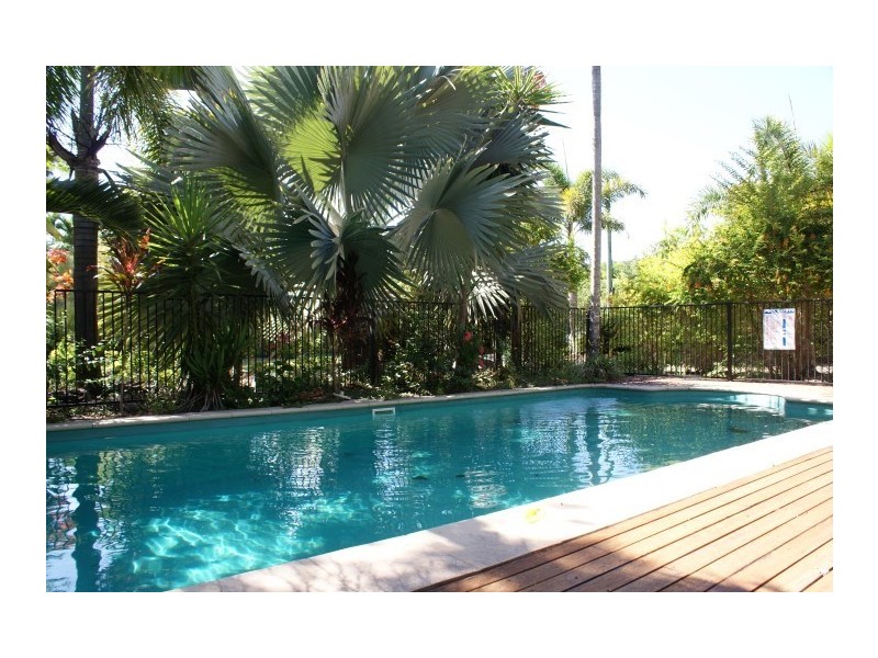 15 Pioneer Street, Mission Beach QLD 4852