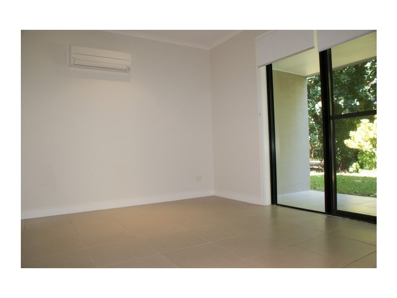 15 Pioneer Street, Mission Beach QLD 4852