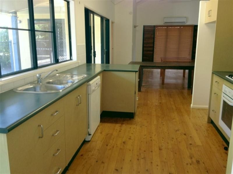 29 Buccaneer Street, South Mission QLD 4852