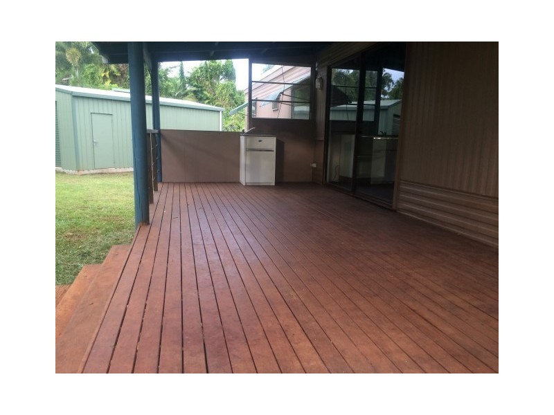 6 Hutchison Close, Mission Beach QLD 4852