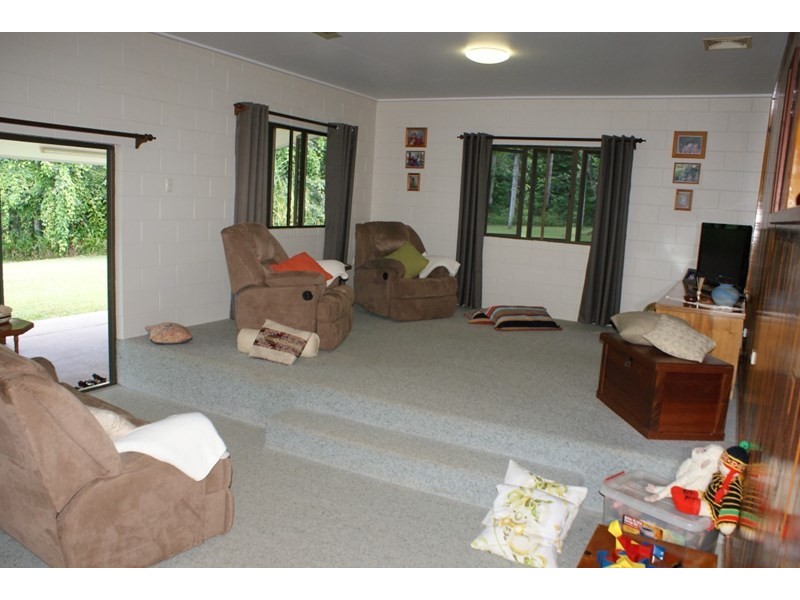 132 Boyett Road, Mission Beach QLD 4852