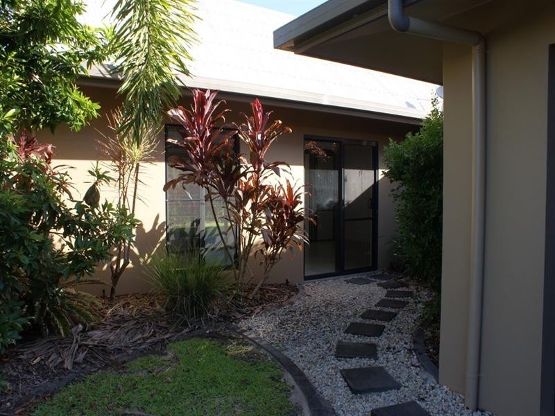 1/34 Mariner Drive, South Mission QLD 4852