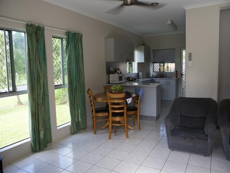 1/16 Wongaling Beach Road, Wongaling Beach QLD 4852