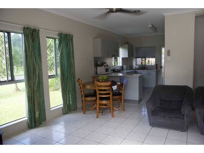 1/16 Wongaling Beach Road, Wongaling Beach QLD 4852