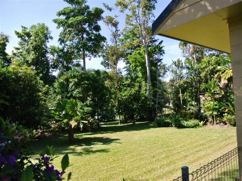 32 Bingil Bay Road, Bingil Bay QLD 4852