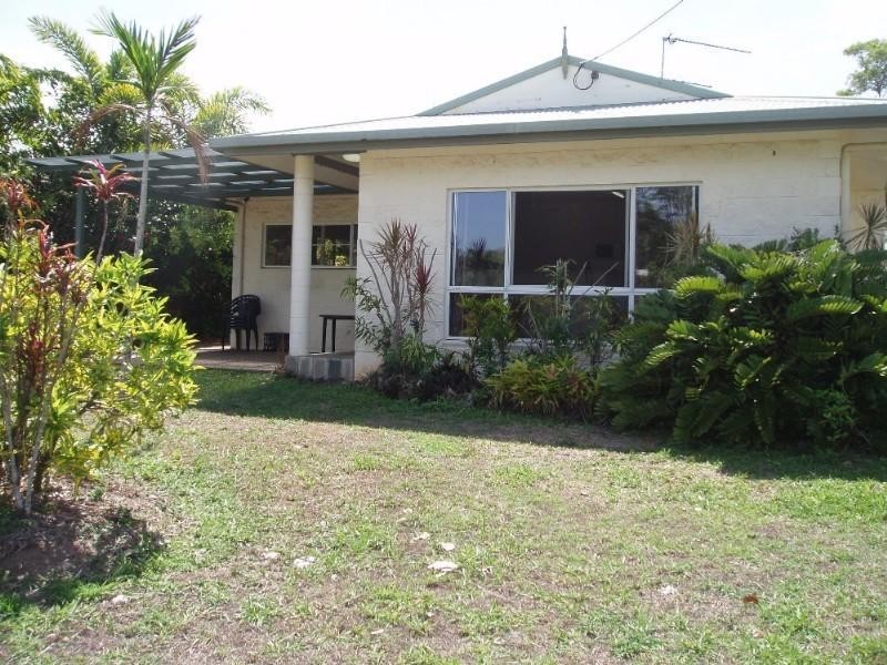 1/49 Seafarer Street, Mission Beach QLD 4852