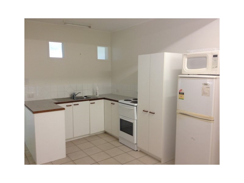 1/6 Holland Street, Wongaling Beach QLD 4852