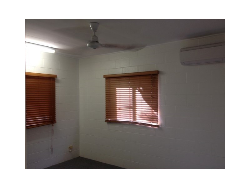 1/6 Holland Street, Wongaling Beach QLD 4852