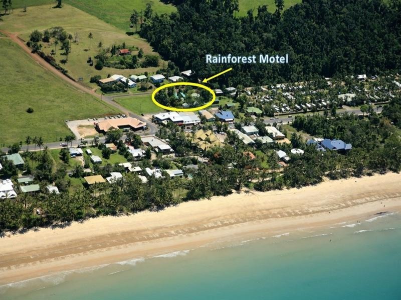 9 Endeavour Avenue, Mission Beach QLD 4852