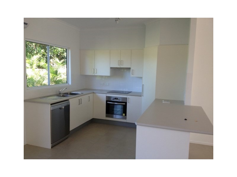 1/20 Seaview Street, Mission Beach QLD 4852