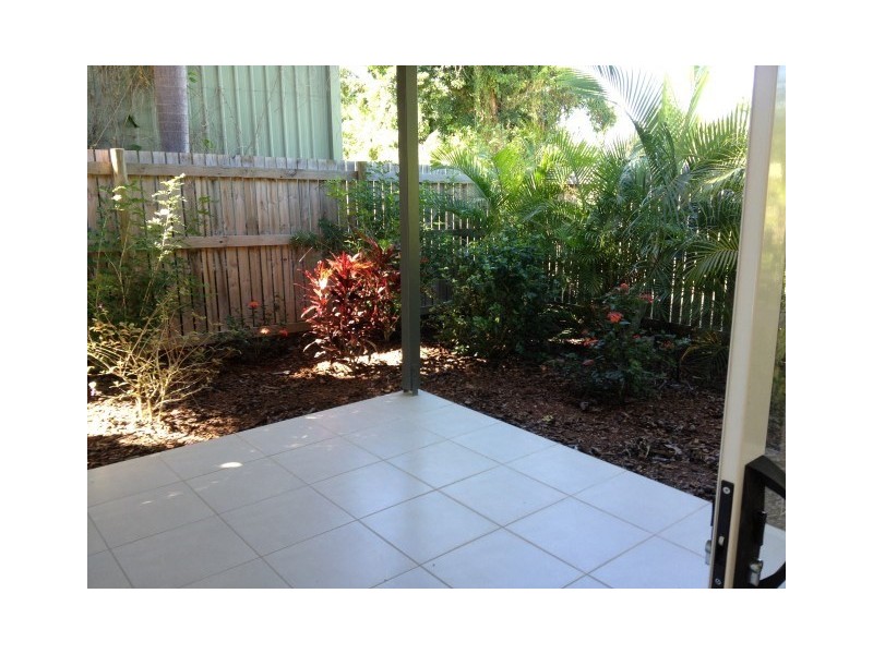 1/20 Seaview Street, Mission Beach QLD 4852