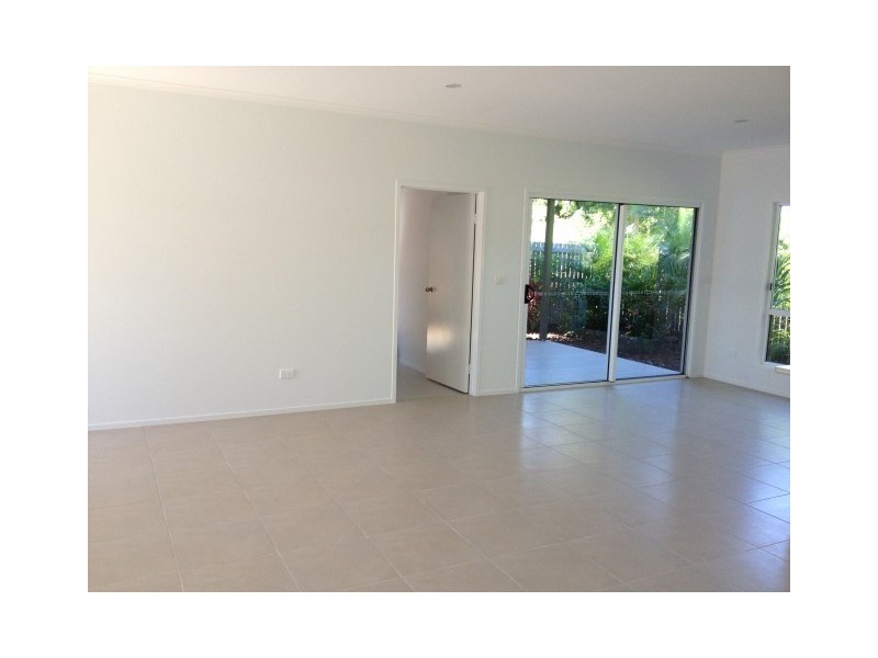 1/20 Seaview Street, Mission Beach QLD 4852