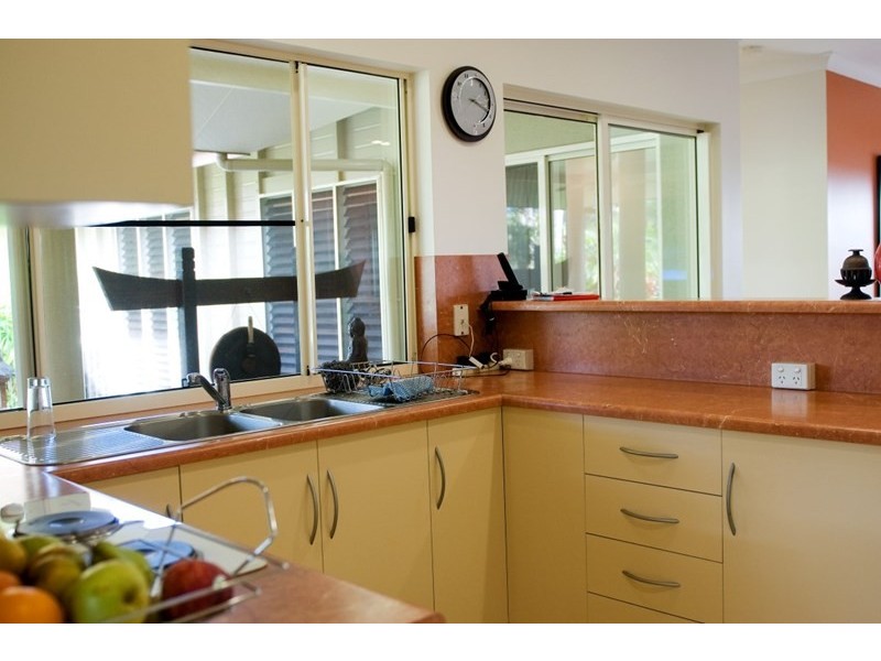 6 McNamara Street, Wongaling Beach QLD 4852