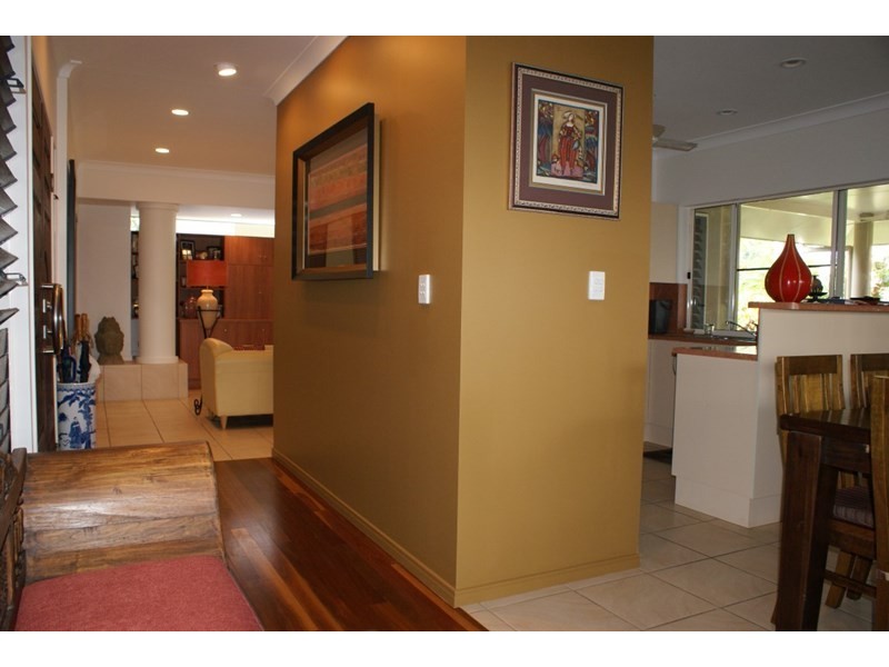 6 McNamara Street, Wongaling Beach QLD 4852