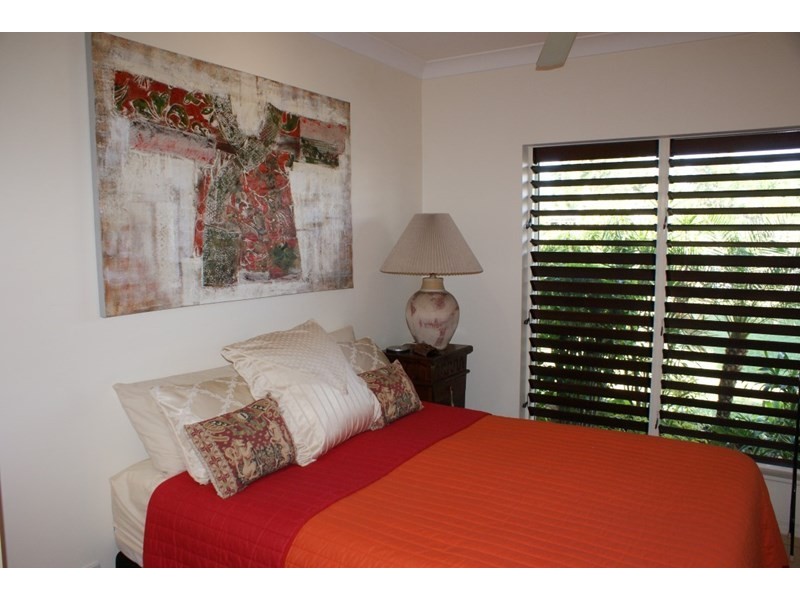 6 McNamara Street, Wongaling Beach QLD 4852