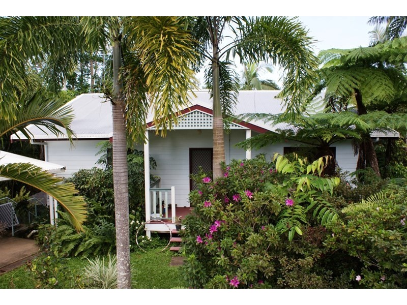 2 Carrington Drive, Wongaling Beach QLD 4852