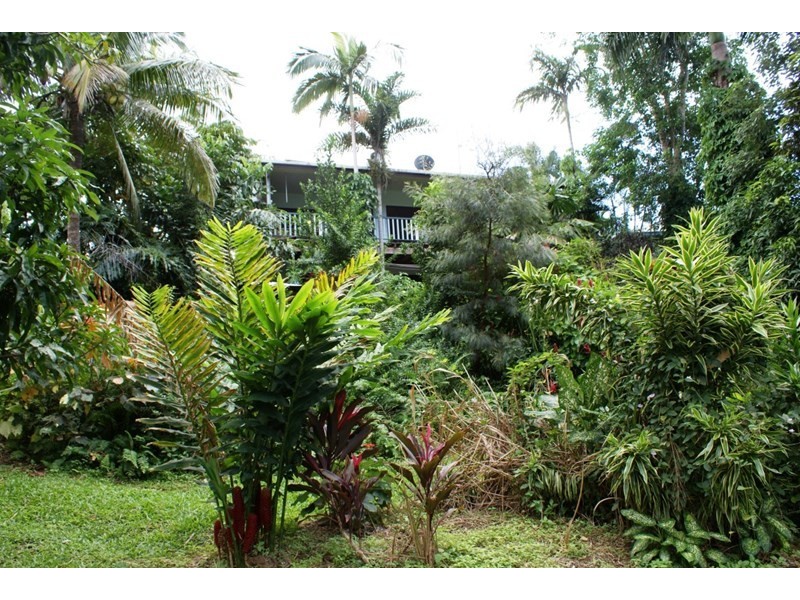 2 Carrington Drive, Wongaling Beach QLD 4852