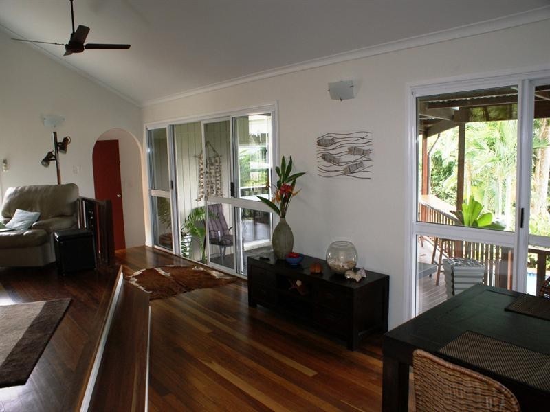 49 Cutten Street, Bingil Bay QLD 4852