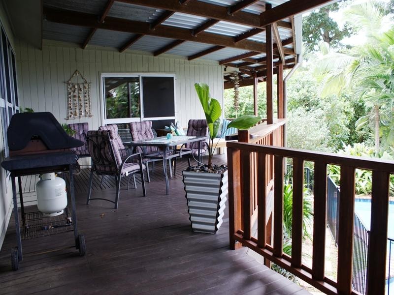 49 Cutten Street, Bingil Bay QLD 4852