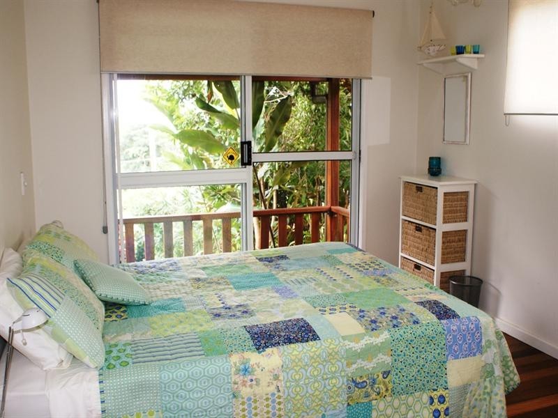 49 Cutten Street, Bingil Bay QLD 4852