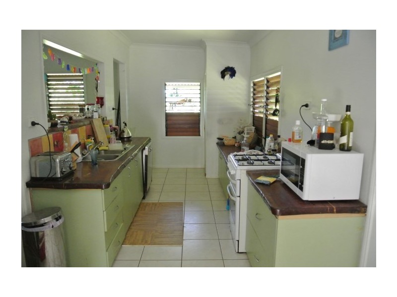 19 James Road, Mission Beach QLD 4852
