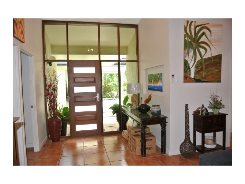 42 Holland Street, Wongaling Beach QLD 4852