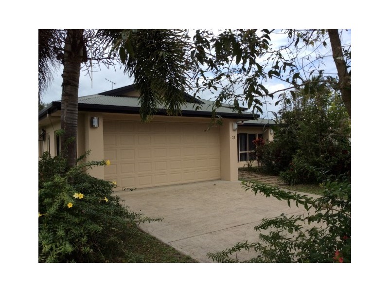 32 Buccaneer Street, South Mission QLD 4852