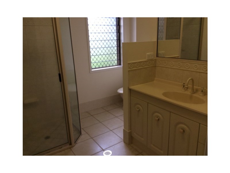 32 Buccaneer Street, South Mission QLD 4852