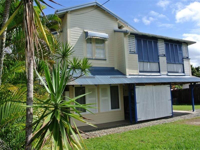 19 Holland Street, Wongaling Beach QLD 4852