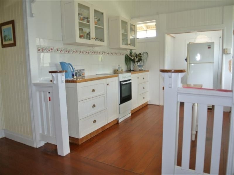 19 Holland Street, Wongaling Beach QLD 4852