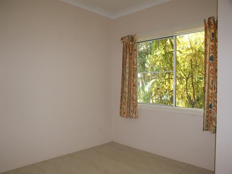 16 Kent Close, Mission Beach QLD 4852