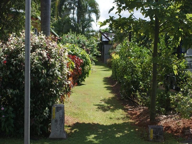 16 Kent Close, Mission Beach QLD 4852