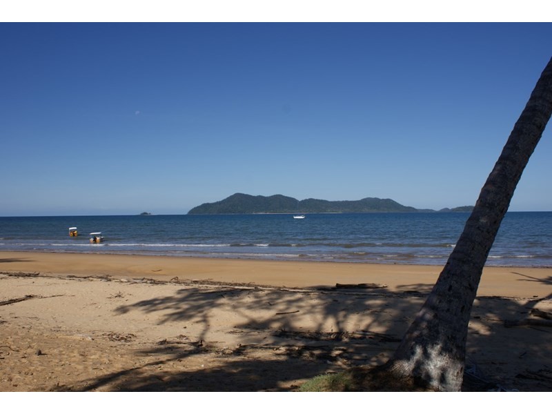 16 Admiralty Street, South Mission QLD 4852