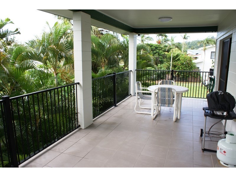 4/40 Wall Street, South Mission QLD 4852