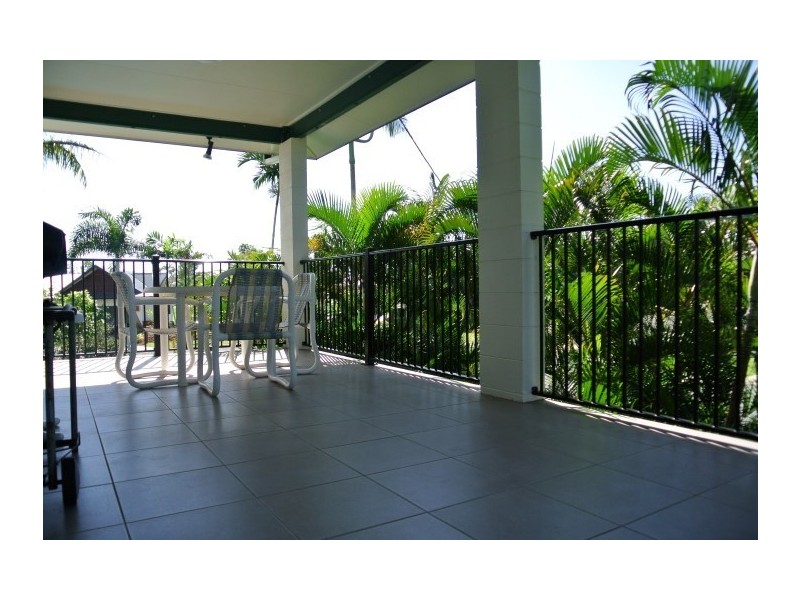 4/40 Wall Street, South Mission QLD 4852