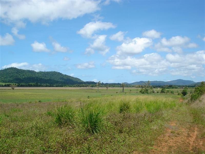Lot 19 DARGIN Road, Mission Beach QLD 4852