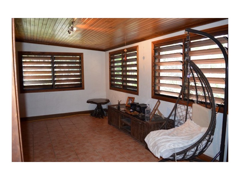 69 Cutten Street, Bingil Bay QLD 4852