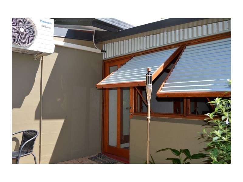 69 Cutten Street, Bingil Bay QLD 4852