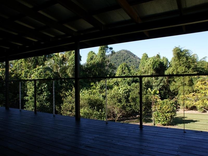 573 El Arish Mission Beach Road, Mission Beach QLD 4852