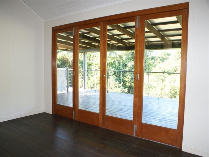 573 El Arish Mission Beach Road, Mission Beach QLD 4852