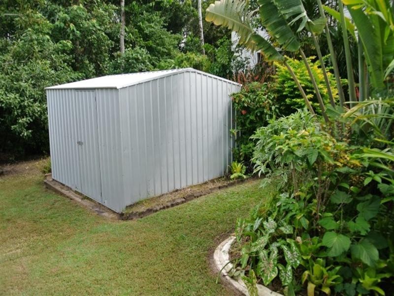 25 Holland Street, Wongaling Beach QLD 4852