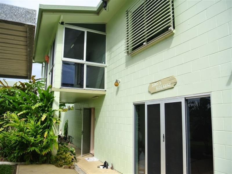 25 Holland Street, Wongaling Beach QLD 4852